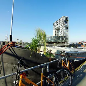 Eco Houseboat Gasthuis Amsterdam